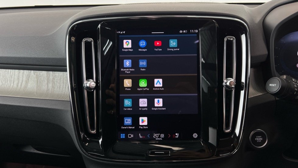 Used Volvo XC40 2025 for sale - 77950584: Photo 12