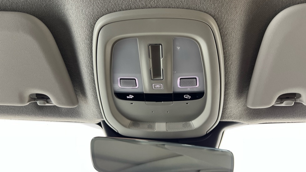 Used Volvo XC40 2025 for sale - 77950584: Photo 27