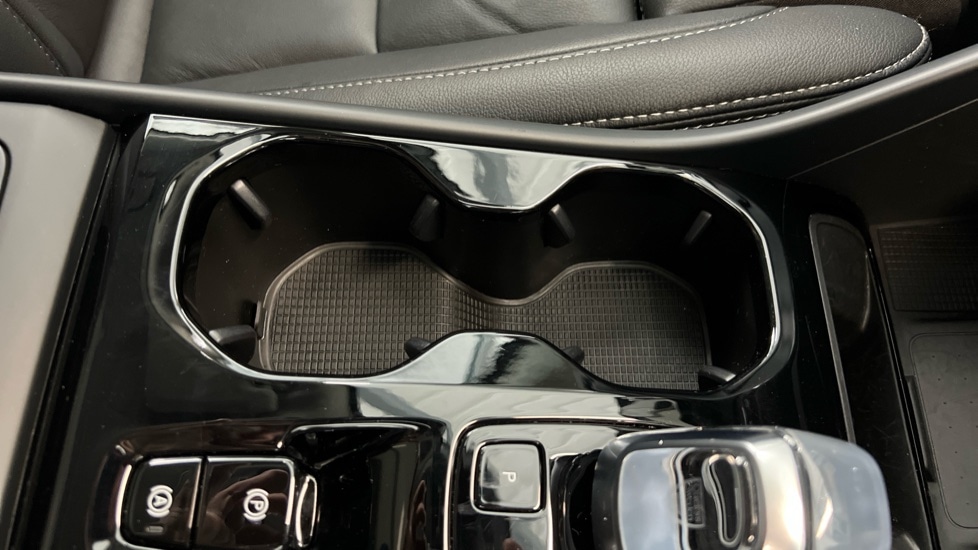 Used Volvo XC40 2025 for sale - 77950584: Photo 41