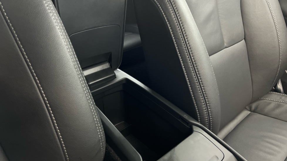 Used Volvo XC40 2025 for sale - 77950584: Photo 42