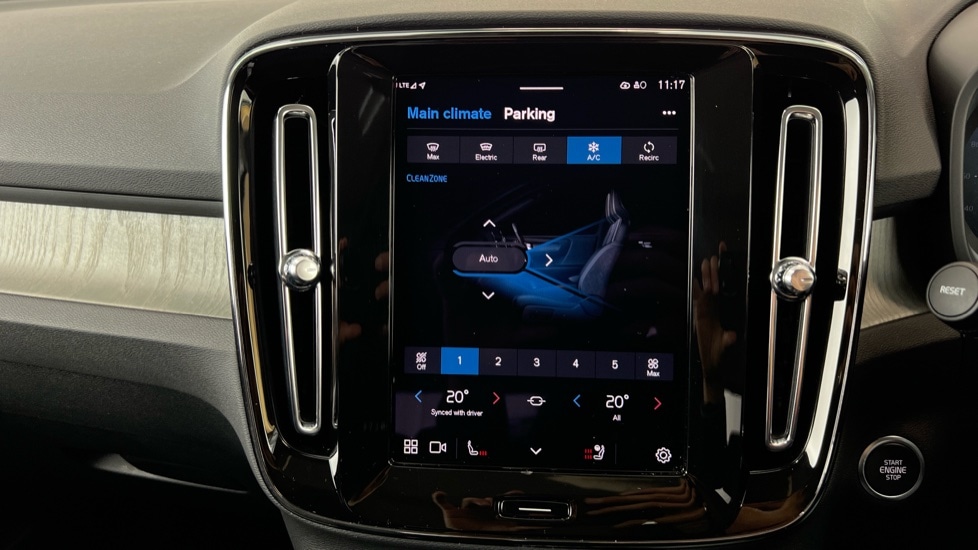 Used Volvo XC40 2025 for sale - 77950584: Photo 47