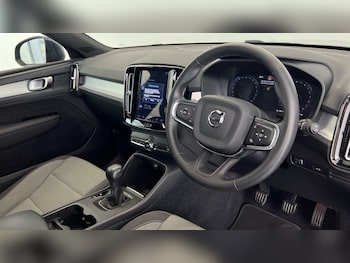 Used Volvo XC40 2022 for sale - 75738560: Photo