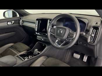 Used Volvo XC40 2022 for sale - 74495147: Photo