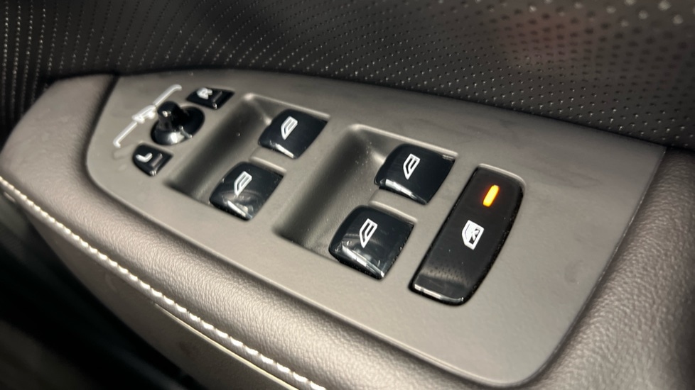 Used Volvo S90 2021 for sale - 77205728: Photo 24