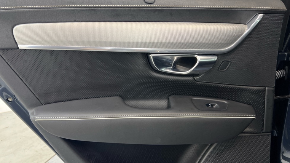 Used Volvo S90 2021 for sale - 77205728: Photo 46
