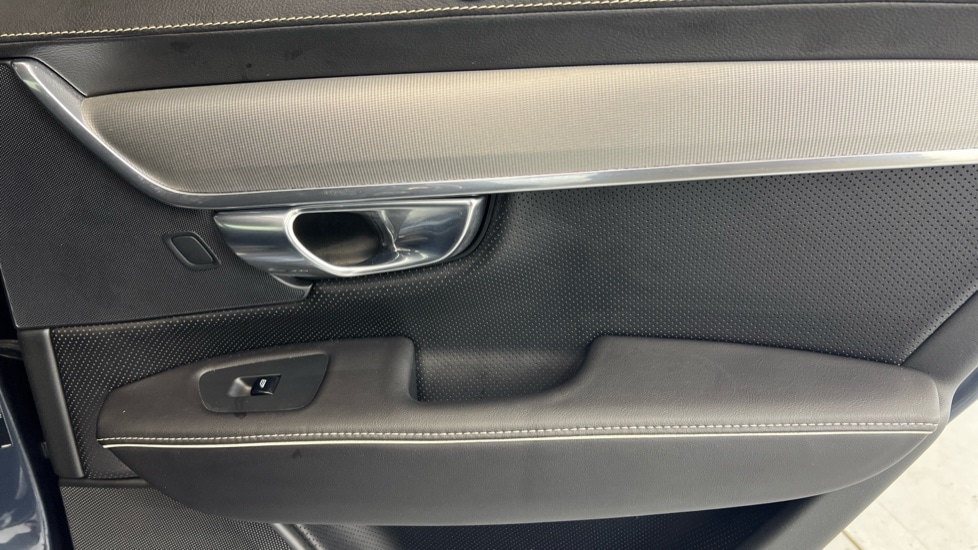 Used Volvo S90 2021 for sale - 77205728: Photo 56