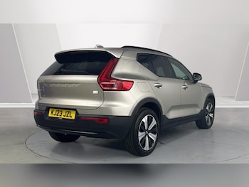 Used Volvo XC40 2023 for sale - 79213398: Photo