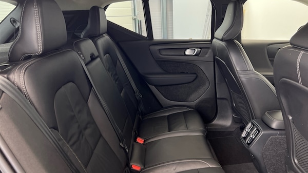 Used Volvo XC40 2022 for sale - 76161223: Photo 6