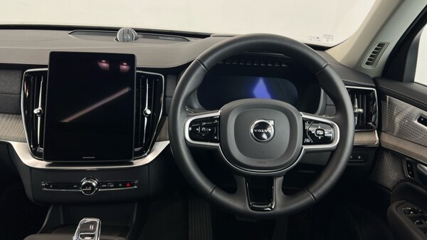 Used Volvo XC90 2025 for sale - 76168670: Photo 10