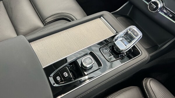 Used Volvo XC90 2025 for sale - 76168670: Photo 25