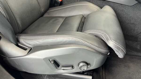 Used Volvo XC90 2025 for sale - 76168670: Photo 30