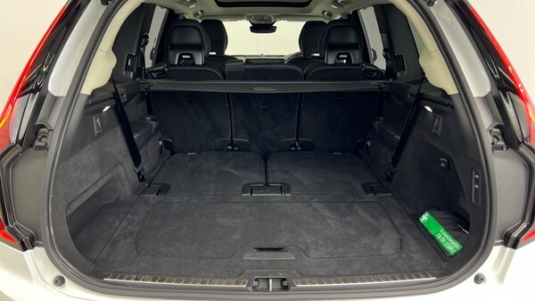 Used Volvo XC90 2025 for sale - 76168670: Photo 41