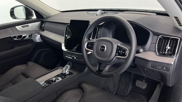 Used Volvo XC90 2025 for sale - 76168670: Photo 4