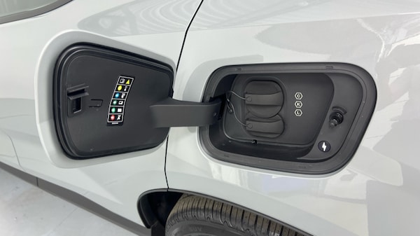 Used Volvo EX30 2025 for sale - 75472526: Photo 16