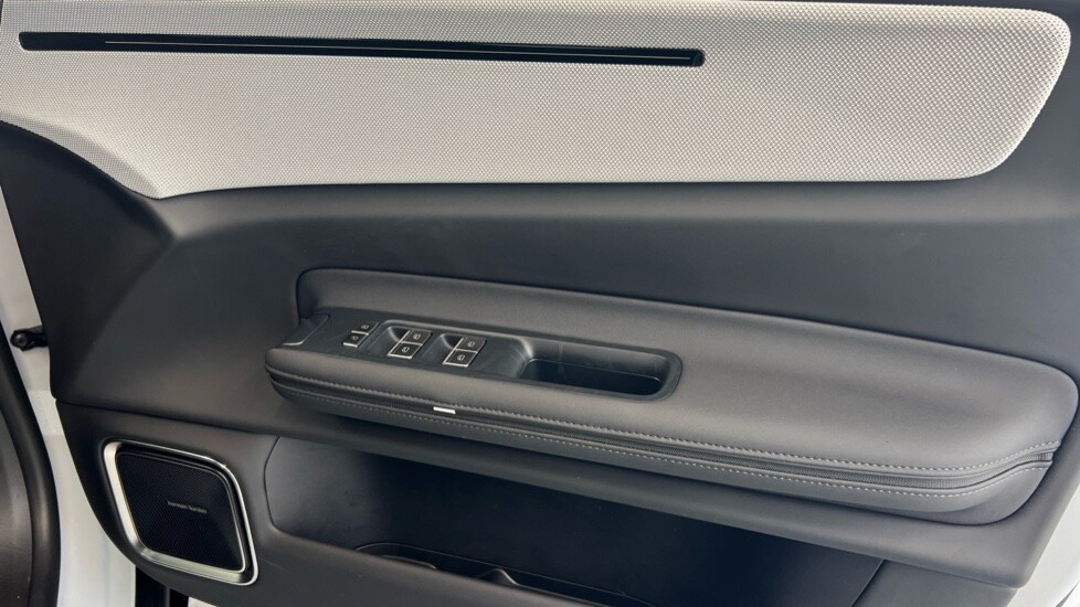 Used Polestar Polestar 4 2025 for sale - 77285715: Photo 33