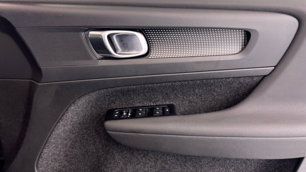 Used Volvo XC40 2021 for sale - 76003666: Photo 29