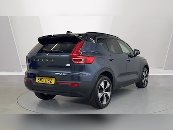 Used Volvo XC40 2021 for sale - 76003666: Photo 2