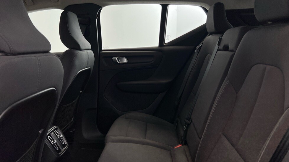 Used Volvo XC40 2022 for sale - 78211946: Photo 33