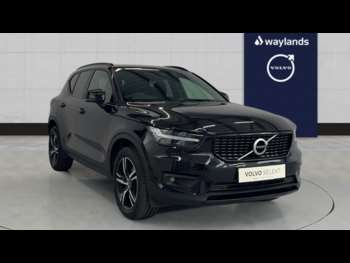 2020 - T3 R-Design Manual (Half Leather Interior, Rear Park Assist) 5-Door