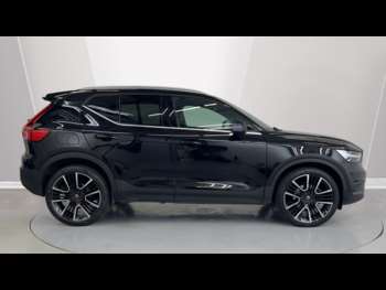 Used Volvo XC40 2019 for sale - 74904811: Photo