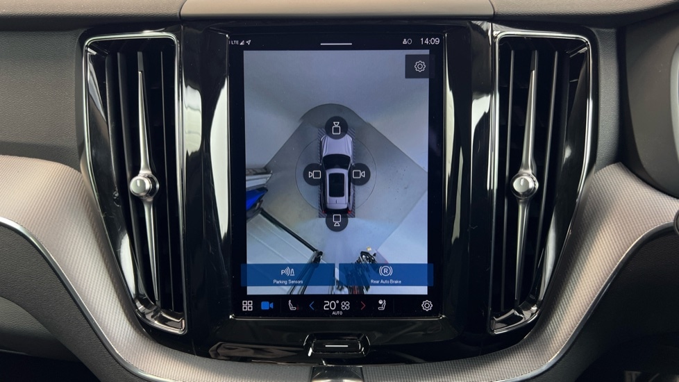 Used Volvo XC60 2022 for sale - 77010193: Photo 19