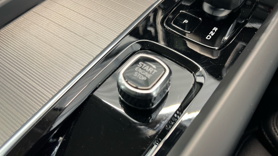 Used Volvo XC60 2022 for sale - 77010193: Photo 27