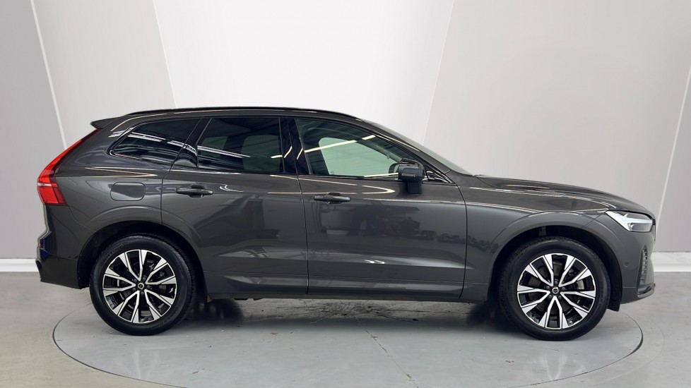 Used Volvo XC60 2022 for sale - 77010193: Photo 3