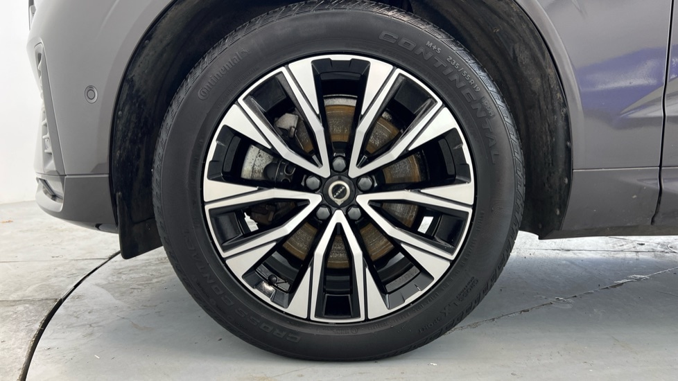 Used Volvo XC60 2022 for sale - 77010193: Photo 41