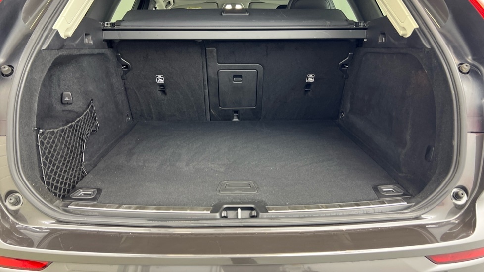 Used Volvo XC60 2022 for sale - 77010193: Photo 45