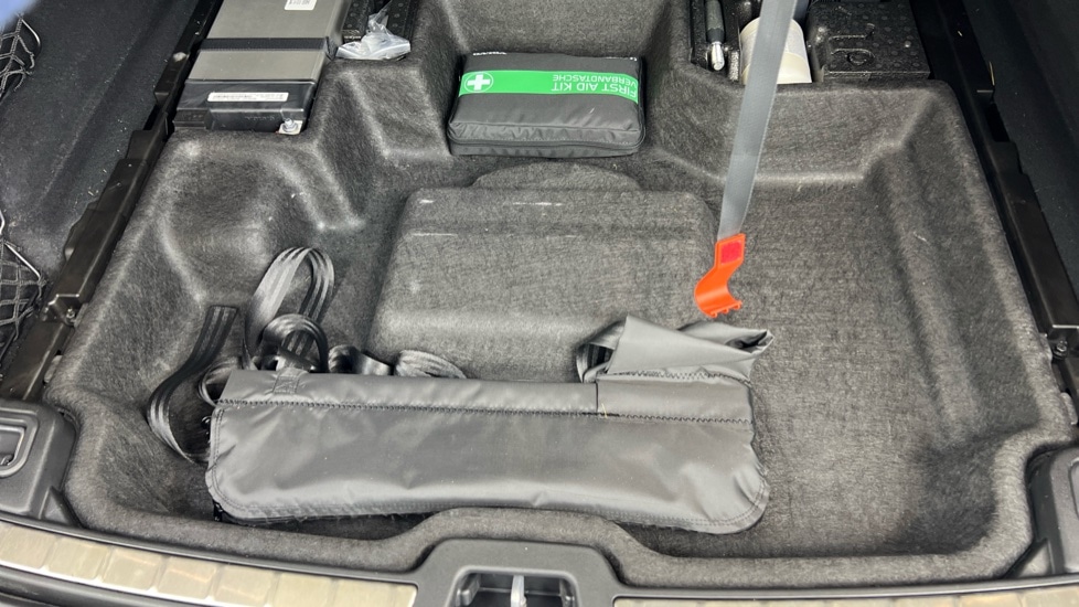 Used Volvo XC60 2022 for sale - 77010193: Photo 48