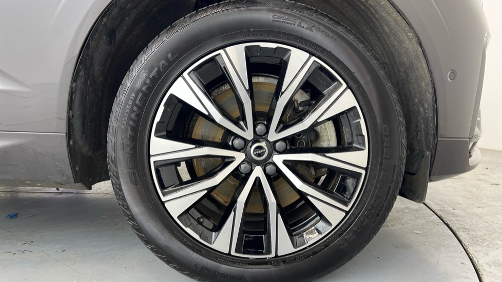 Used Volvo XC60 2022 for sale - 77010193: Photo 9