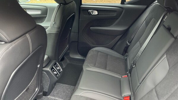 Used Volvo XC40 2024 for sale - 75796900: Photo 10