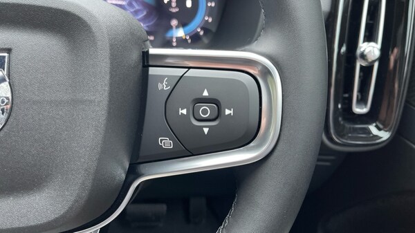 Used Volvo XC40 2024 for sale - 75796900: Photo 19