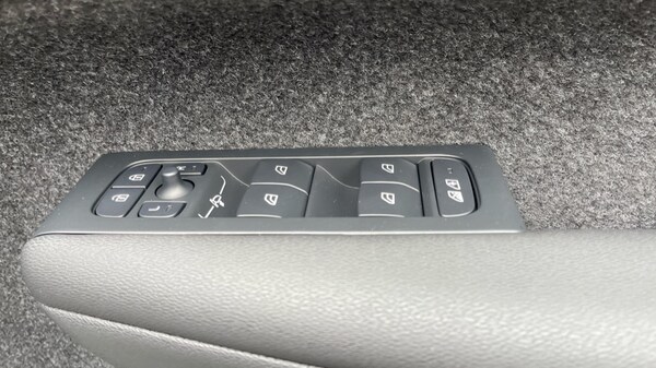 Used Volvo XC40 2024 for sale - 75796900: Photo 28