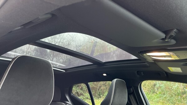Used Volvo XC40 2024 for sale - 75796900: Photo 35
