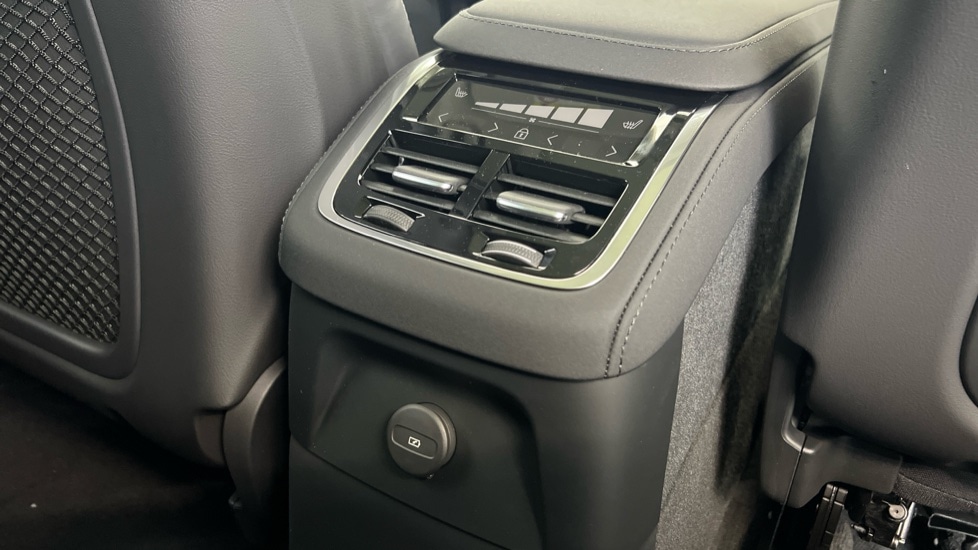 Used Volvo XC90 2025 for sale - 77060640: Photo 14