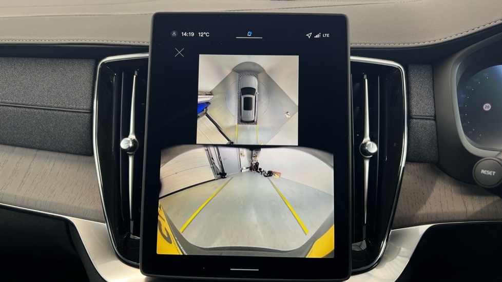 Used Volvo XC90 2025 for sale - 77060640: Photo 19