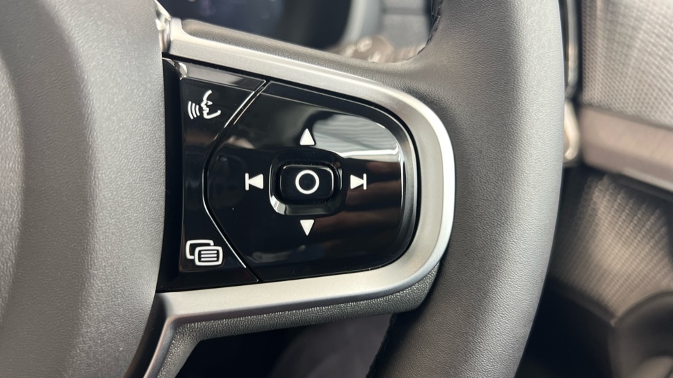 Used Volvo XC90 2025 for sale - 77060640: Photo 22