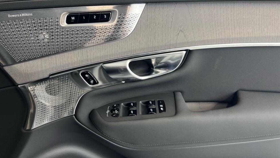 Used Volvo XC90 2025 for sale - 77060640: Photo 29