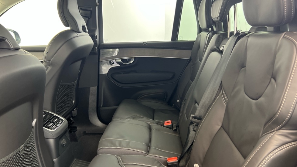 Used Volvo XC90 2025 for sale - 77060640: Photo 33