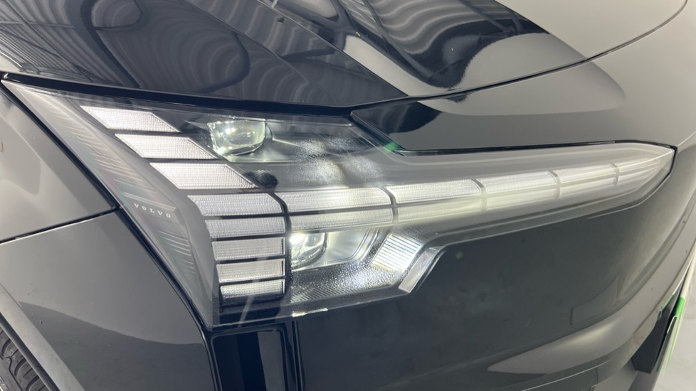 Used Volvo EX30 2025 for sale - 76556937: Photo 15