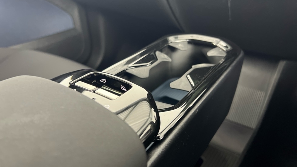 Used Volvo EX30 2025 for sale - 76556937: Photo 25