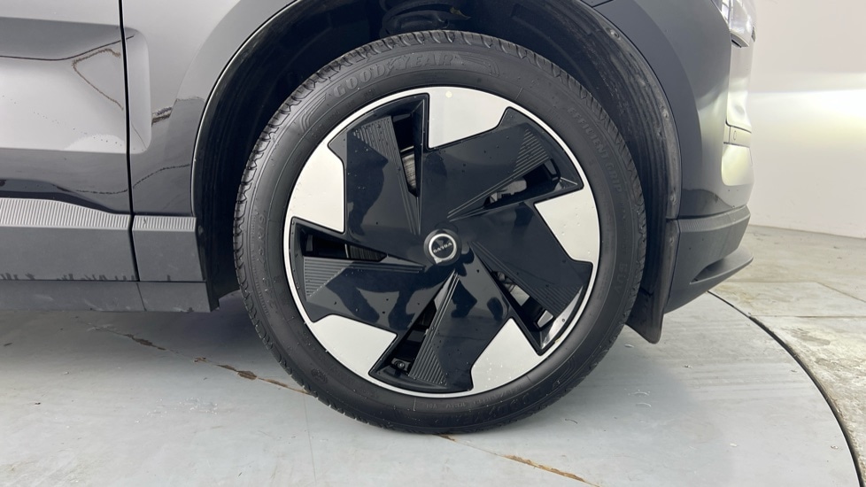 Used Volvo EX30 2025 for sale - 76556937: Photo 9