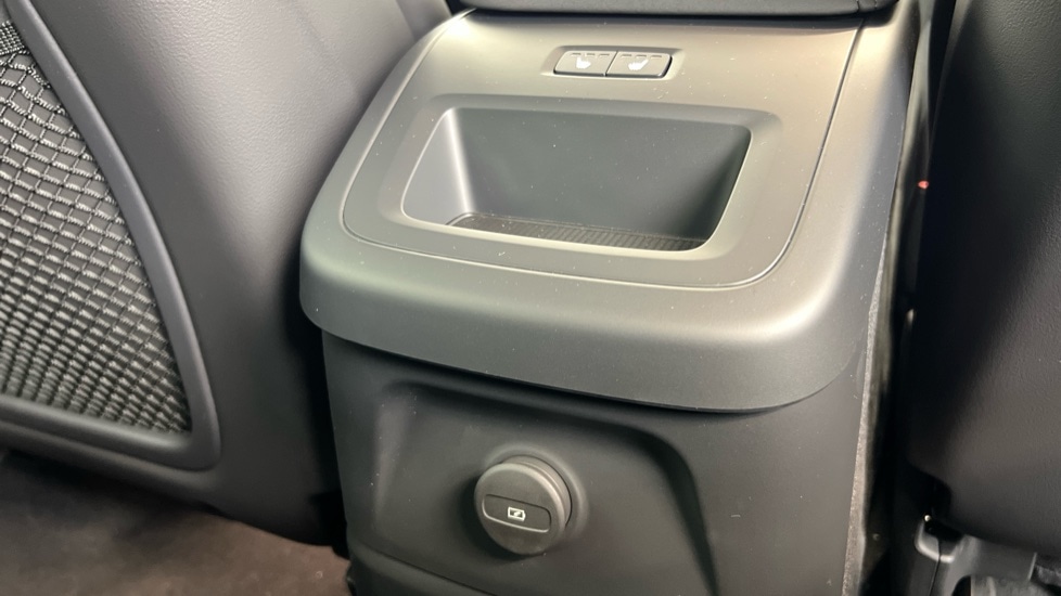 Used Volvo XC60 2026 for sale - 78008983: Photo 14