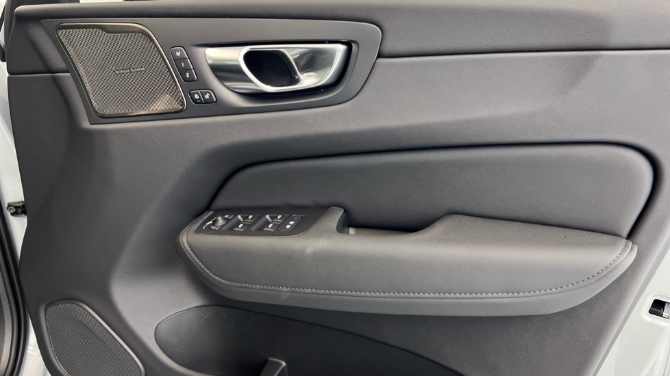 Used Volvo XC60 2026 for sale - 78008983: Photo 29