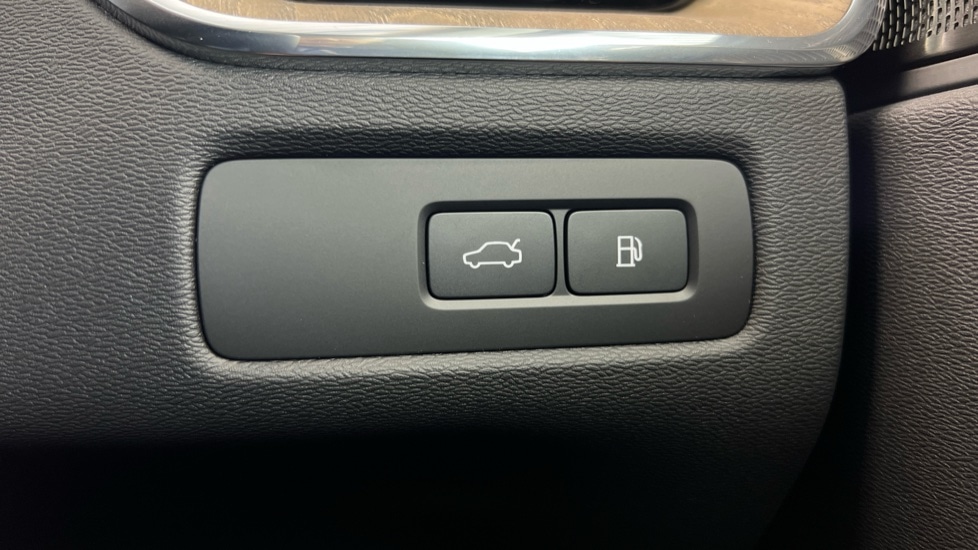 Used Volvo XC60 2026 for sale - 78008983: Photo 62