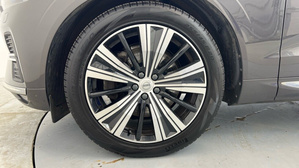 Used Volvo XC60 2021 for sale - 78215893: Photo 44