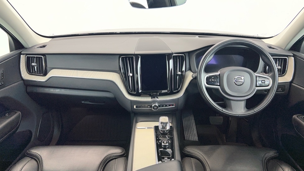 Used Volvo XC60 2021 for sale - 78215893: Photo 5