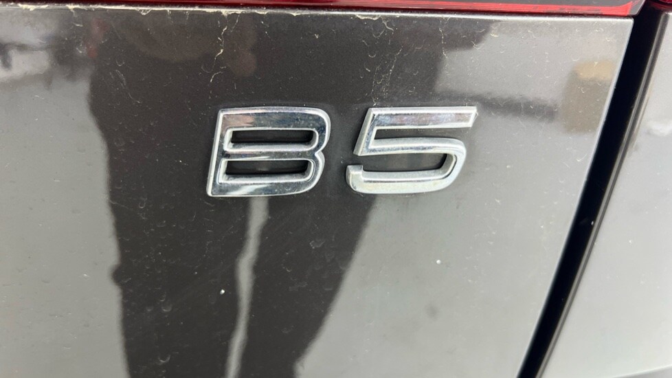 Used Volvo XC60 2021 for sale - 78215893: Photo 51