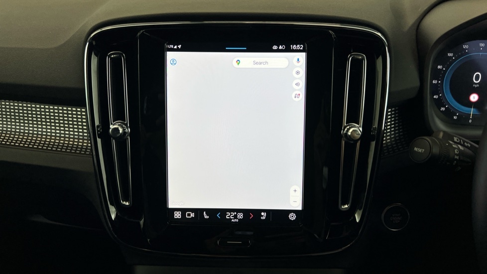 Used Volvo XC40 2025 for sale - 76023182: Photo 18